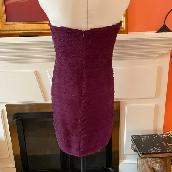 Alice + Olivia size medium strapless feather mini dress in magenta - Picture 8 of 11